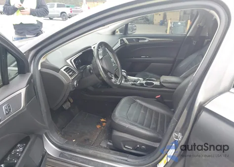 2013 Ford Fusion Se z USA, uszkodzony, nr VIN 3FA6P0HR9DR337108